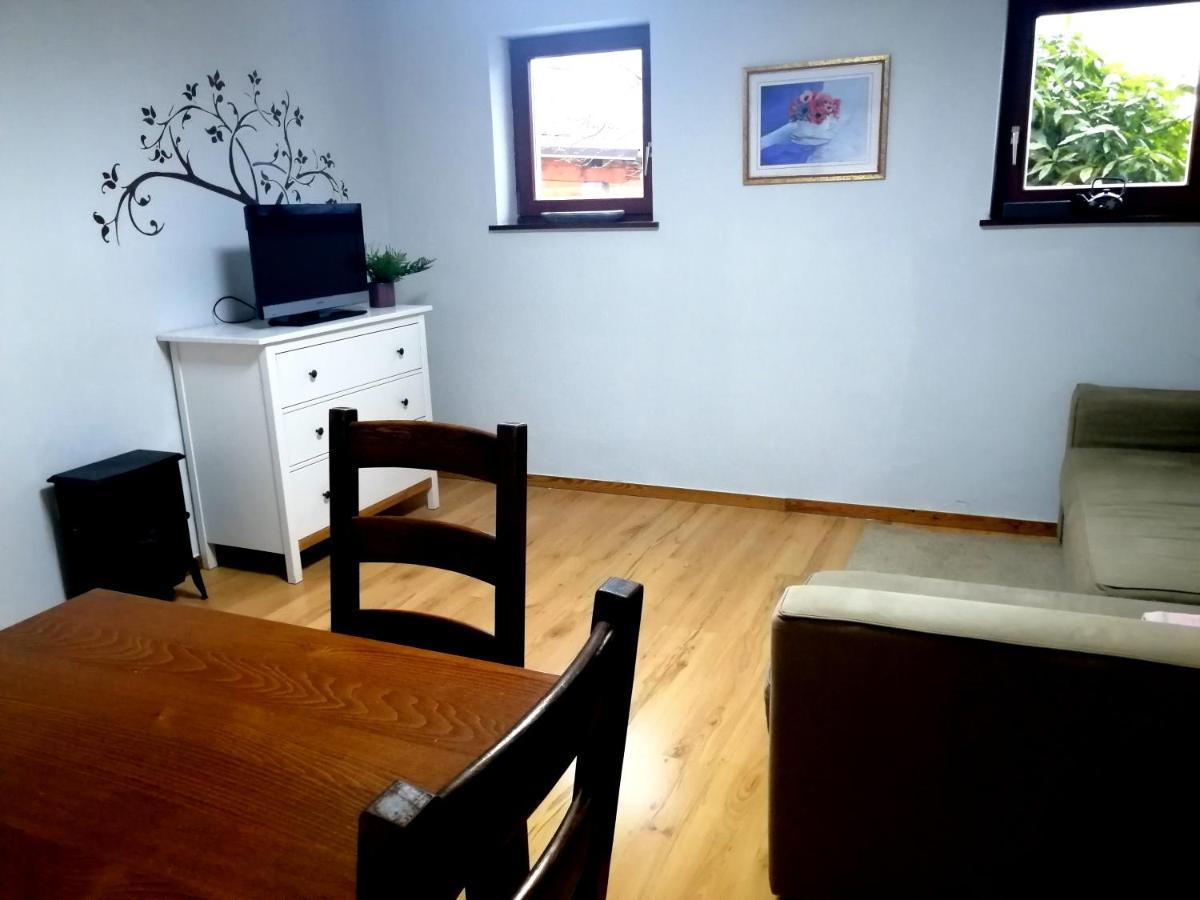 Apartmaji Renc Rence Zewnętrze zdjęcie